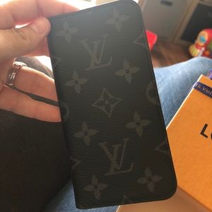 Louis Vuitton iPhone X Folio